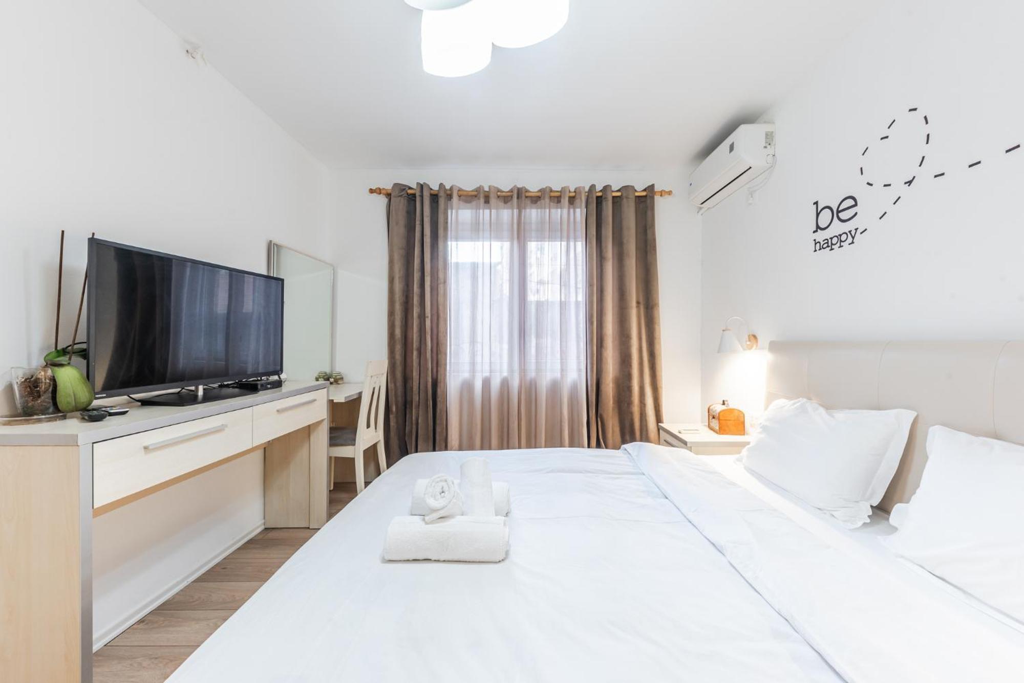 Noir By Apartment Tirana
